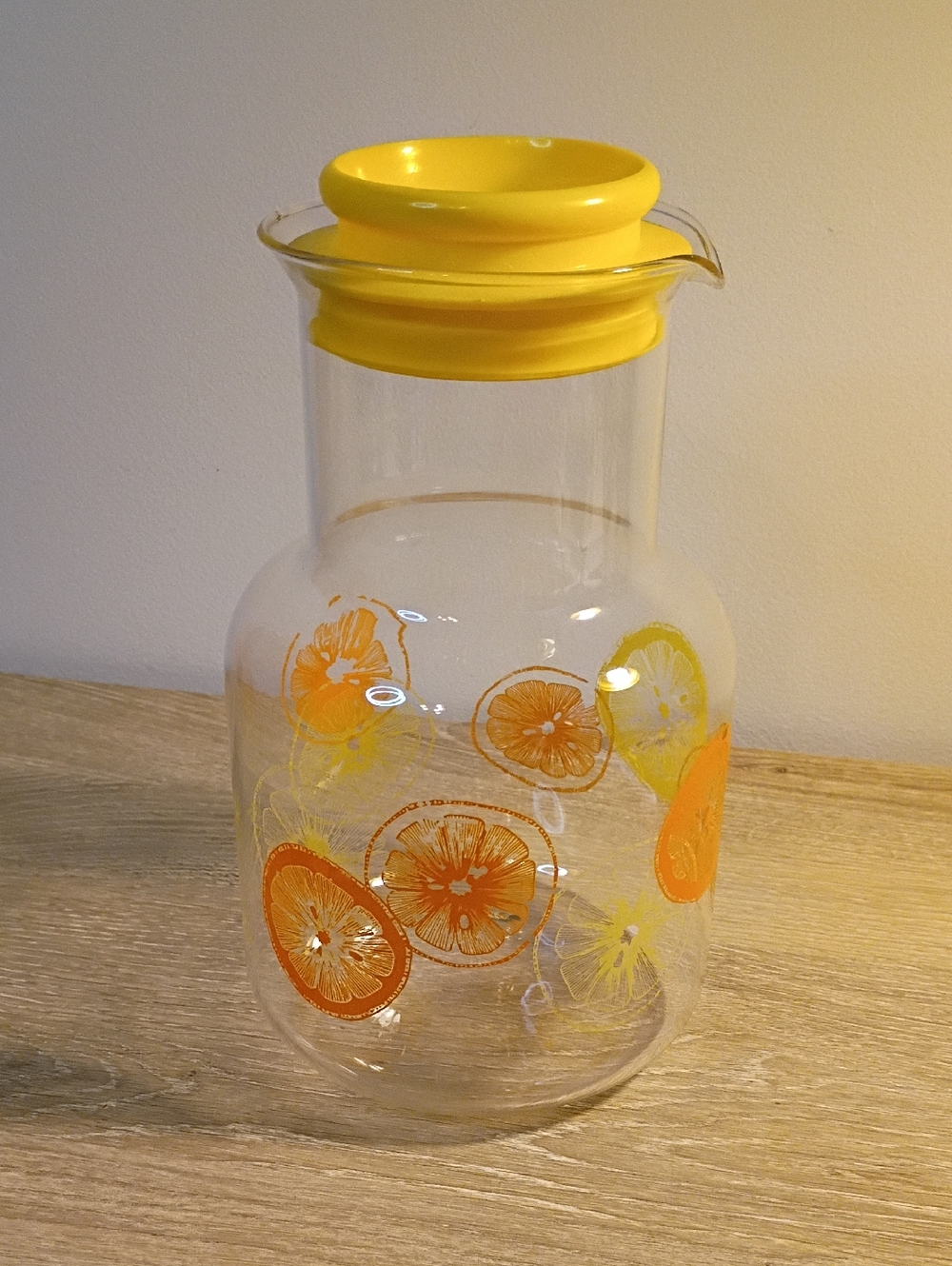 Vintage Pyrex #3515 1.5 Quart Orange Lemon Slices Juice Pitcher